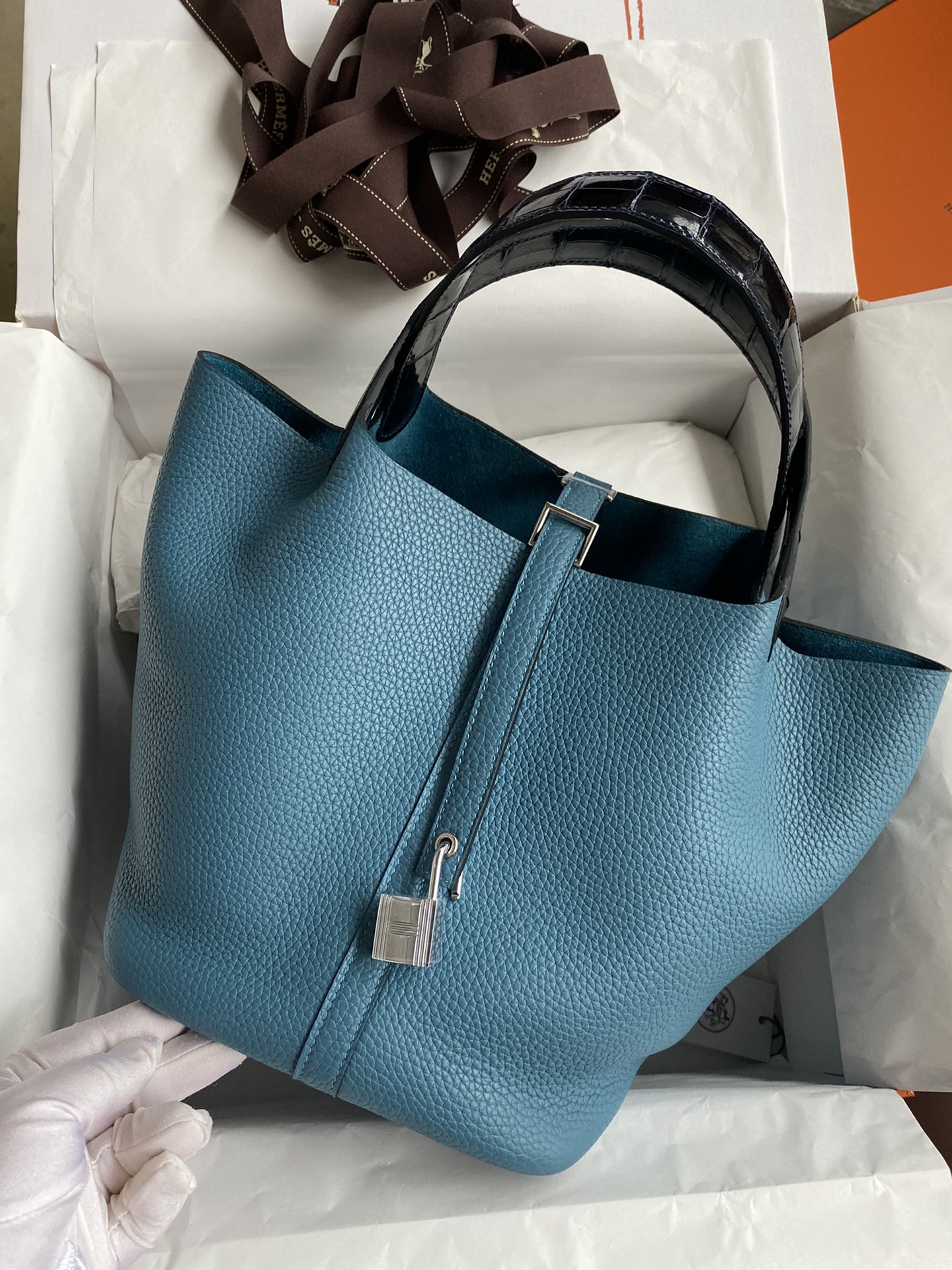 Hermes Picotin Lock 22 Bag In Blue Jean Clemence Leather